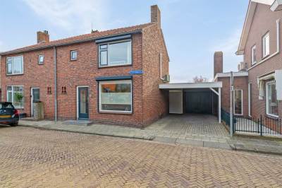Woning Torenplein 16 Oosterland