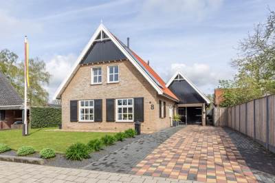 Woning Emmastraat 8 Vroomshoop