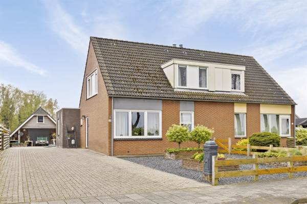 Woning Kanaal B ZZ 144 Emmer-Compascuum