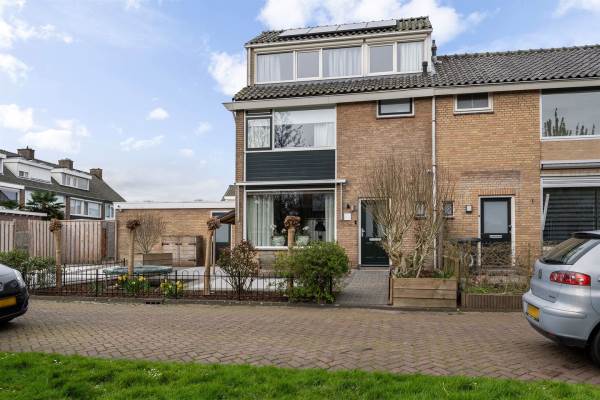 Woning Frans van Mierisplein 11 Maassluis