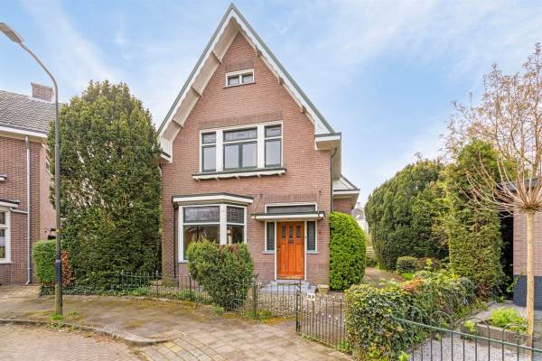 Woning Bloemwijklaan 4 Apeldoorn