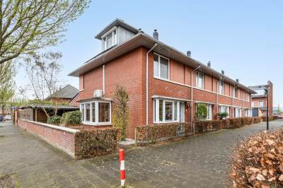 Woning Raoul Hausmannhof 1 Rotterdam