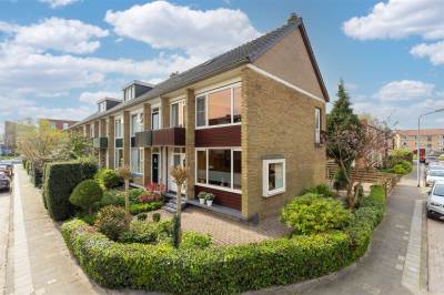 Woning E.du Perronstraat 11 Weesp