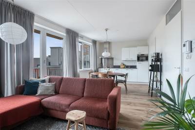 Woning Theo van Doesburghof 64 Diemen