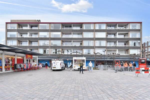 Woning Loosduinse Hoofdplein 244 Den Haag