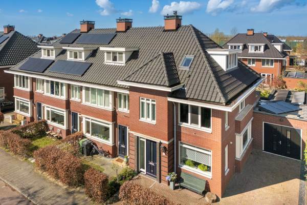 Woning Burgemeester Cannegieterlaan 61 Voorschoten