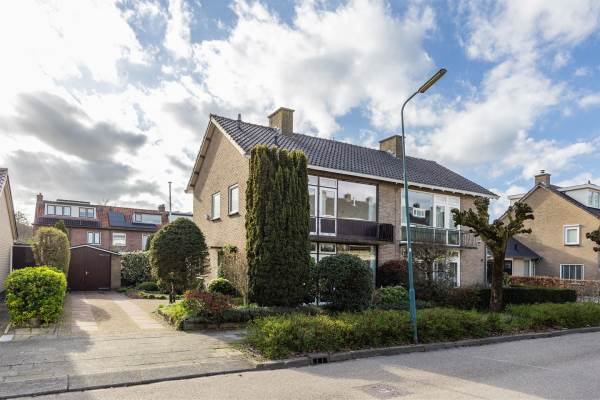 Woning Frans Halslaan 24 Loosdrecht