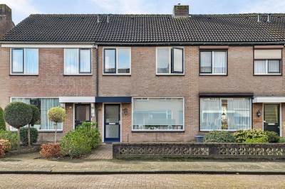 Woning van Kinsbergenstraat 15 Dongen