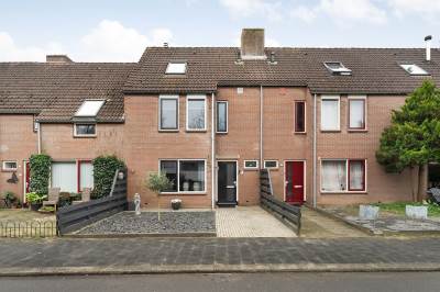 Woning Dr. Albert Schweitzerlaan 20 Hardenberg