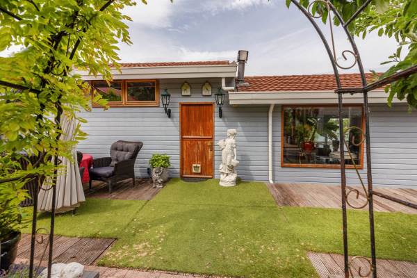 Woning Buikslotermeerdijk 106 Amsterdam