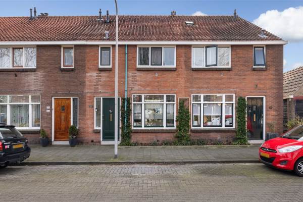 Woning Adolph van Nassaustraat 40 Zwijndrecht