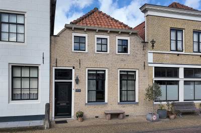 Woning Voorstraat 16 Willemstad
