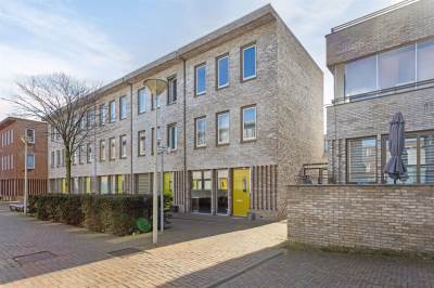 Woning Mevrouw Dorbeenhof 14 Den Haag