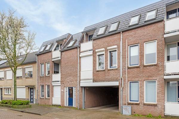 Woning Kardinaal van Rossumstraat 40 Tilburg