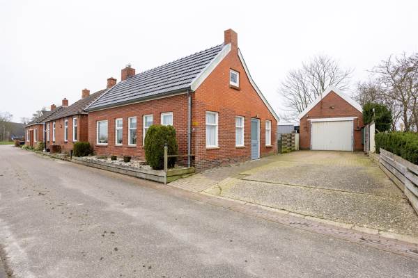Woning Rietemastraat 19 Leens