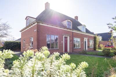 Woning Nicolaas Grijpstraat 10 Grijpskerk