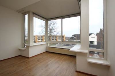 Woning van Weedestraat 225 Soest