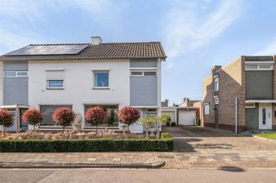 Woning Beukenlaan 11 Bunde