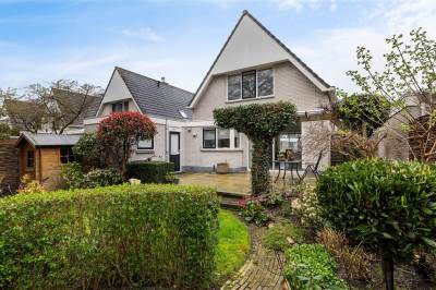 Woning Ferdinand Bolstraat 12 Hendrik-Ido-Ambacht