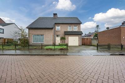 Woning Petuniastraat 1 Veghel