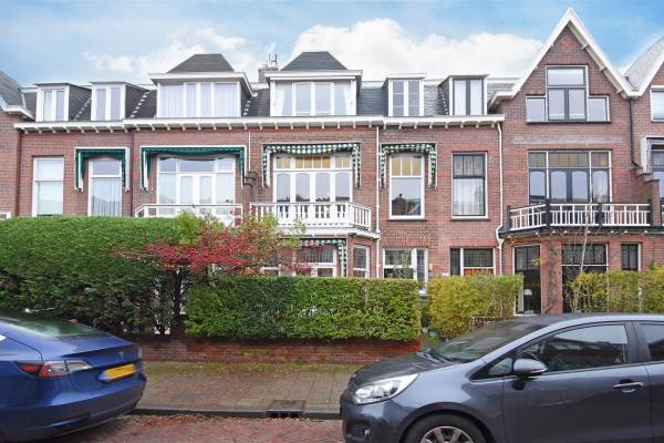 Woning Bentinckstraat 131 Den Haag
