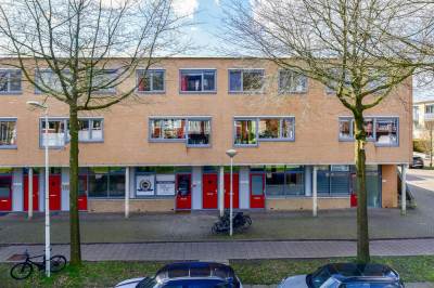 Woning Laan van Vlaanderen 106 Amsterdam