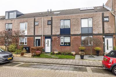 Woning Waardenburg 36 Hillegom