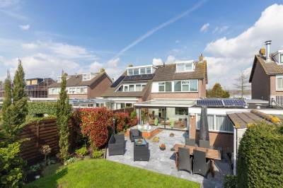 Woning Leidsemeerstraat 61 Buitenkaag