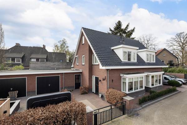 Woning Ds. Liesseliuslaan 2A Lunteren