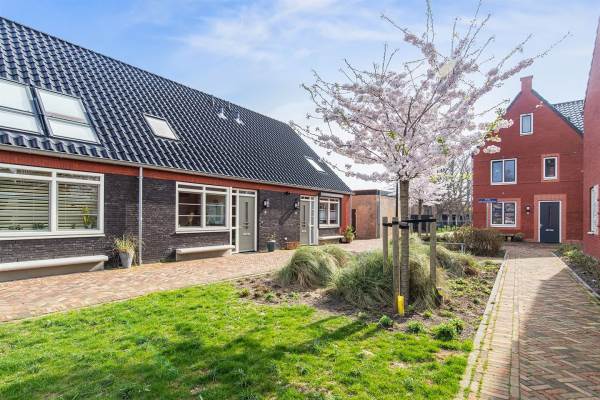 Woning Willem van der Zaanstraat 14 Oud-Beijerland