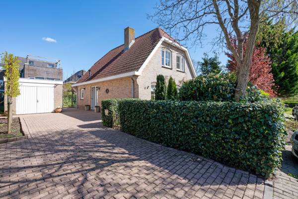 Woning Kapitein Robstraat 17 Almere