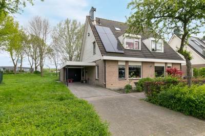 Woning Simon Vestdijkstraat 1 Raamsdonksveer