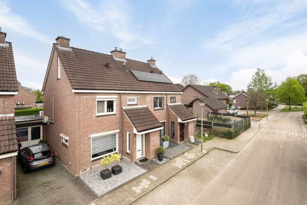 Woning Bandstraat 4 Born