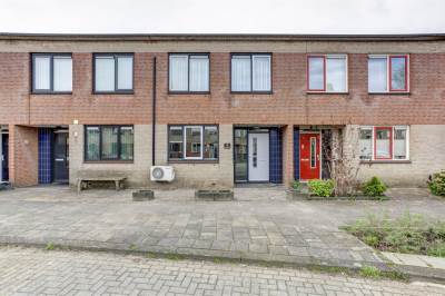 Woning Margaret Staal-Krophollerstraat 8 Spijkenisse
