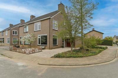 Woning Admiraal Helfrichstraat 14 Herten