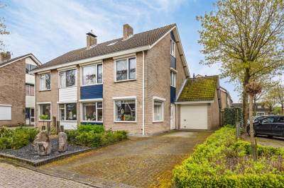 Woning Esdoornstraat 9 's-Gravenpolder