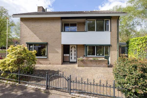 Woning Aaltje Noordewierstraat 19 Hengelo (OV)