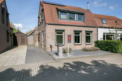 Woning Graaf Jansdijk 86 Axel
