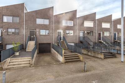 Woning Strausslaan 33 Nieuw-Vennep