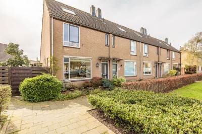 Woning van Treslongstraat 37 Nieuw-Beijerland