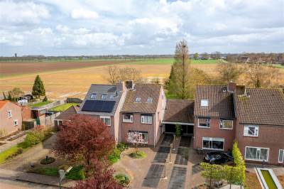 Woning Zandsteeg 25 Nieuwendijk