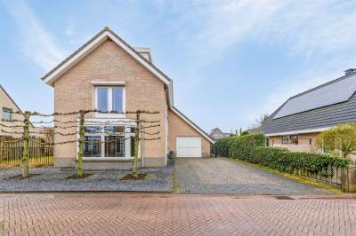 Woning Ploegschaar 3 Zevenbergschen Hoek (Gem. Moerdijk)