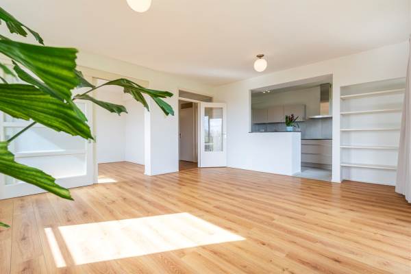 Woning Hongarenburg 128 Den Haag