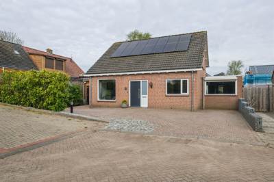 Woning Altenastraat 1 Nieuwendijk