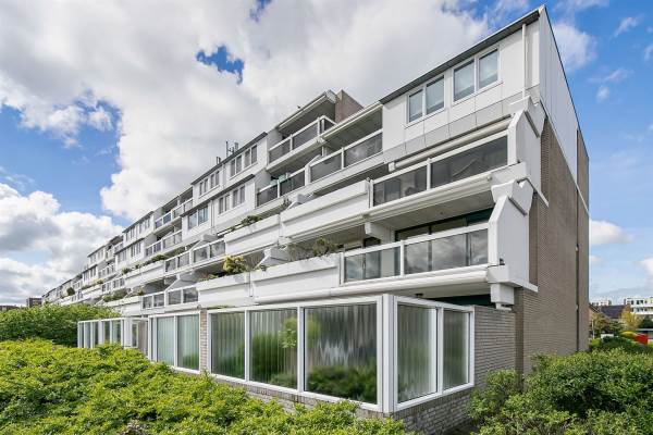 Woning Eduard C F Hellendoornstraat 5 Schiedam