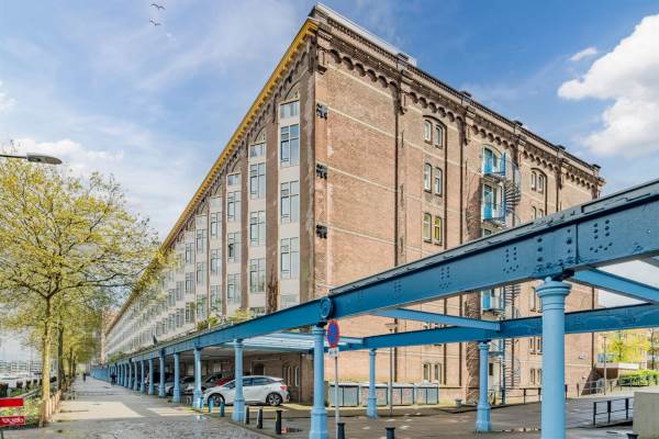 Woning Zeeburgerkade 610 Amsterdam