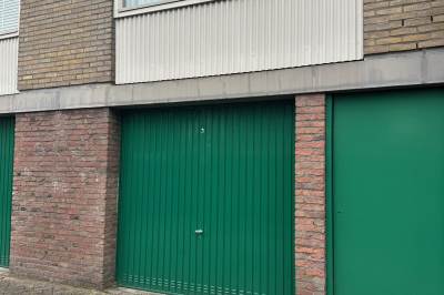 Garage Plutolaan 6-16, garagebox 3 Groningen