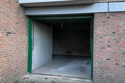 Garage Plutolaan 126-136, garagebox 32 Groningen