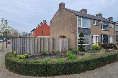 Woning Dennenlaan 48 Dorst