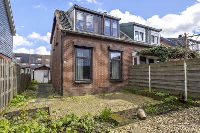 Woning Van Damstoep 10 Hardinxveld-Giessendam